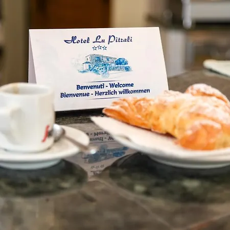 فندق Lu Pitrali سان تيودورو
