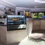מלון Lu Pitrali 3*