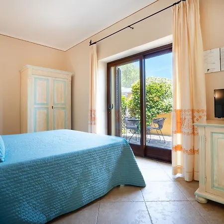 Hotel Lu Pitrali San Teodoro (Sardinia)