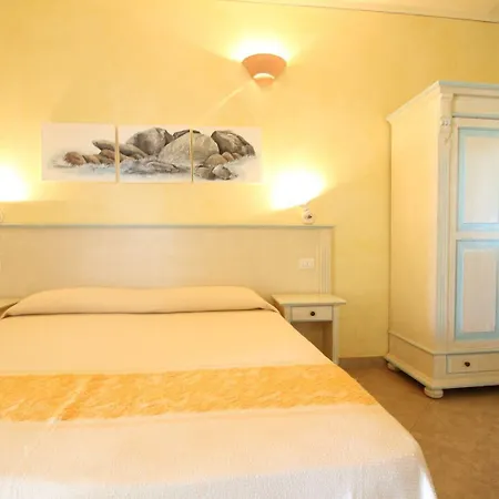 Hotel Lu Pitrali San Teodoro (Sardinia)